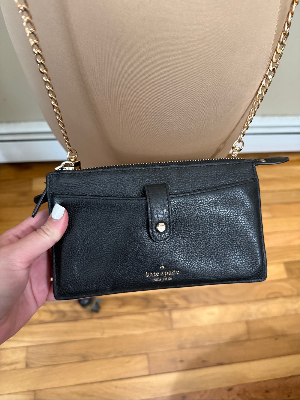 KATE SPADE Jackson Small Tab Crossbody Wallet.